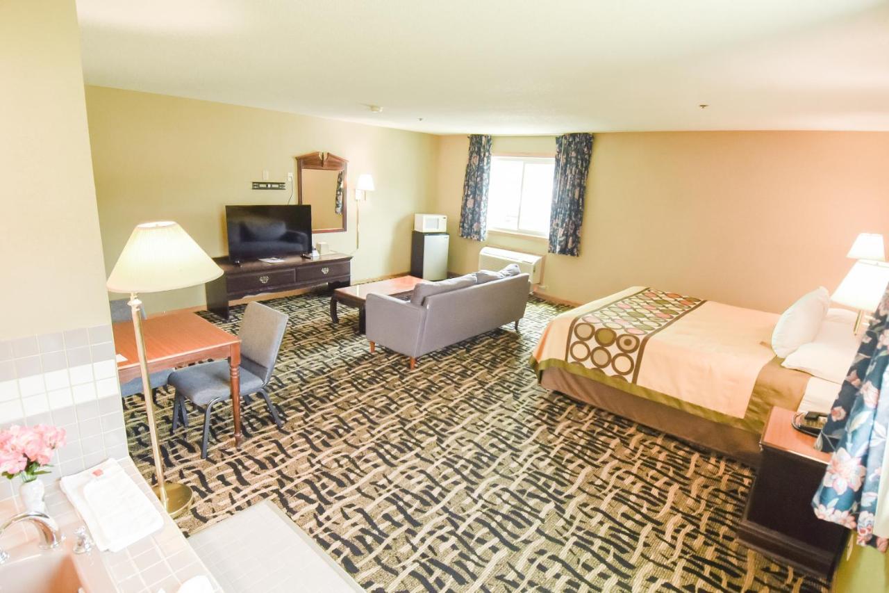 Motel Super 8 By Wyndham Mclean/bloomington Sw