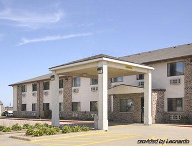 Super 8 By Wyndham Mclean/bloomington Sw 2*