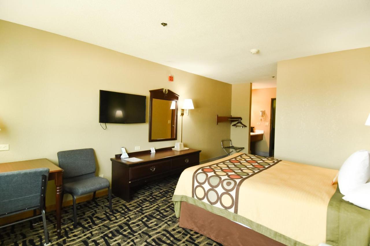Motel Super 8 By Wyndham Mclean/bloomington Sw